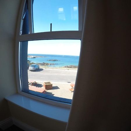 The Seaview Tavern Ballygorman Exteriér fotografie